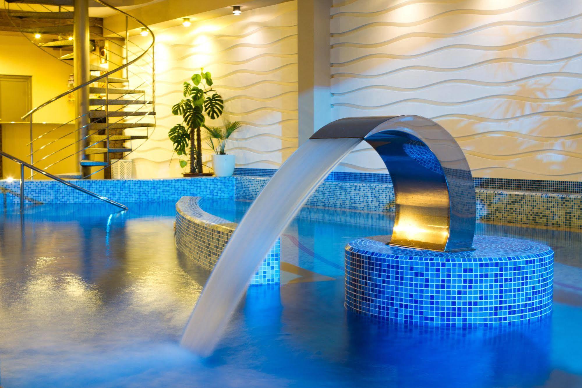 Piknik Wellness Hotel シオーフォク エクステリア 写真